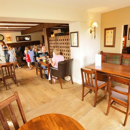 Rose And Crown Hotell Porthcawl Exteriör bild
