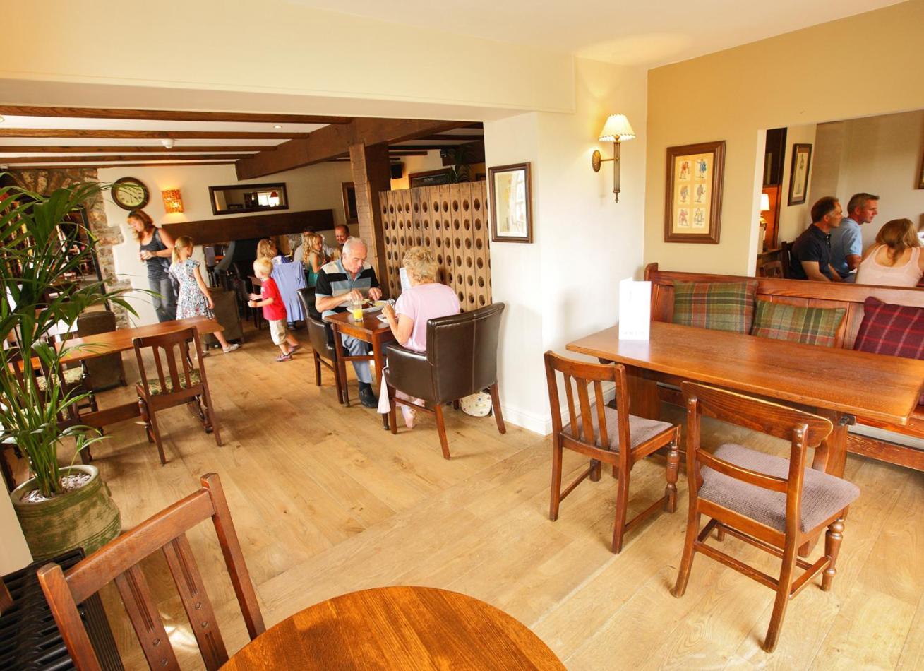 Rose And Crown Hotell Porthcawl Exteriör bild