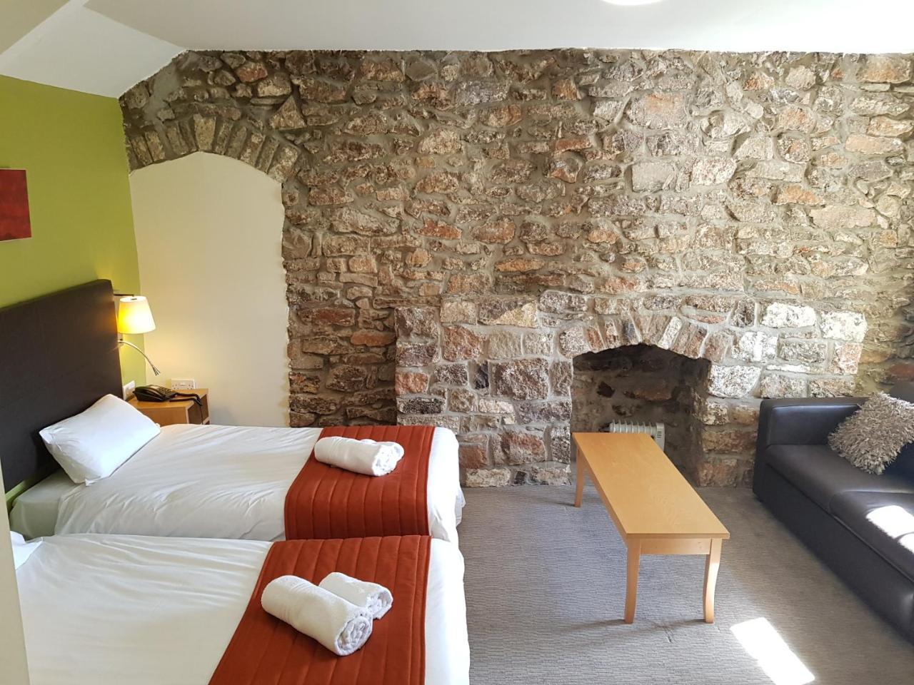 Rose And Crown Hotell Porthcawl Exteriör bild